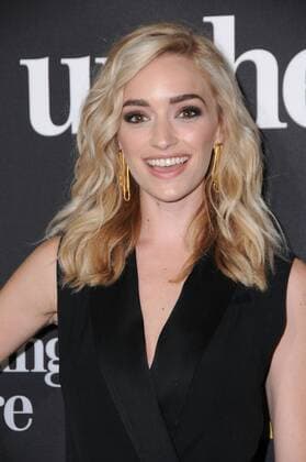 May 31, 2017 - Los Angeles, CA, United States - 31 May 2017 - Los Angeles, California - Brianne Howey. Premiere of Showtime s I m Dying Up Here held at DGA Theater in Los Angeles. Photo Credit: AdMedia Los Angeles United States - ZUMAa123 20170531_zaa_a123_090 Copyright: xBirdiexThompsonx