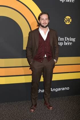 LOS ANGELES - MAY 31: Michael Angarano at the Showtime s I m Dying Up Here Premiere at the Directors Guild of America on May 31, 2017 in Los Angeles, CA  Copyright: xKathyxHutchinsx xIPAx xHutchinsxPhotox