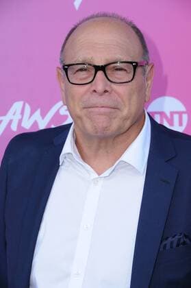 June 1, 2017 - Los Angeles, CA, United States - 01 June 2017 - Los Angeles, California - Howard Deutch. Premiere of TNT s Claws held at Harmony Gold Theatre in Los Angeles. Photo Credit: AdMedia Los Angeles United States - ZUMAa123 20170601_zaa_a123_066 Copyright: xBirdiexThompsonx