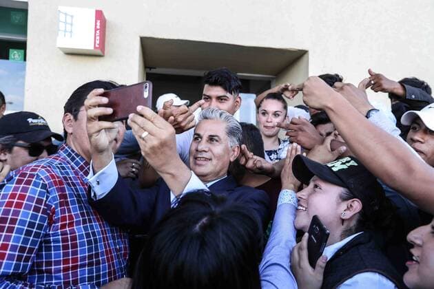 June 4, 2017 - Mexico - EUM20170604NAC72.JPG.ECATEPEC, Mex., Elections Elecciones-Edomex Alejandro Rojas.- Alejandro Rojas, asesor del jefe delegacional en la Cuauhtemoc, Ricardo Monreal, atiende a medios de comunicacion tras la detencion del chofer de Monreal en este municipio por presunta portacion de arma de fuego y dinero en efectivo, el 4 de junio de 2017. Foto: Agencia EL UNIVERSAL German Espinosa EVZ Mexico  - ZUMAu78_ 20170604_zaf_u78_119 Copyright: xGermanxEluniversalx