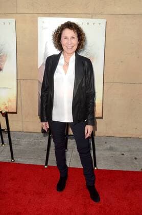LOS ANGELES - JUN 5: Rhea Perlman at The Hero Premiere at the Egyptian Theater on June 5, 2017 in Los Angeles, CA  Copyright: xHPAx xIPAx xHutchinsxPhotox