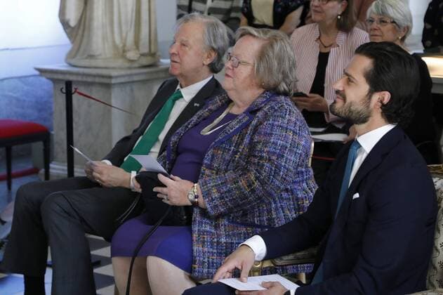 Gustaf Douglas, Elisabeth Douglas, Prince Carl Philip National Day celebrations, attendance at the prize-giving ceremony for The Thinking Hand drawing competition, Gustav III s Museum of Antiquities, Royal Palace, Stockholm2017-06-06 Stipendieutdelning i teckningstävlingen Den tänkande handen , Gustav III:s antikmuseum, Kungliga slottet, 2017-06-06 Carl Philip de Suede Stockholm Sweden  523623