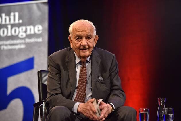 Der deutsch-französische Publizist, Soziologe und Politikwissenschaftler Alfred Grosser liest und redet am 06.06.2017 in Köln auf der 5. phil.COLOGNE, das internationale Festival der Philosophie