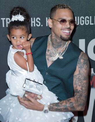 Chris Brown and his daughter Royalty attend the Premiere of Riveting Entertainment s Chris Brown: Welcome To My Life at Regal LA Live: A Barco Innovation Center on June 6, 2017 in Los Angeles, California, USA USA 2017 the Premiere of Riveting Entertainment s Chris Brown: Welcome To My Life at Regal LA Live in Los Angeles, California, USA  Copyright: xMSUxStudiox