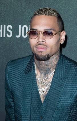 attends the Premiere of Riveting Entertainment s Chris Brown: Welcome To My Life at Regal LA Live: A Barco Innovation Center on June 6, 2017 in Los Angeles, California, USA USA 2017 the Premiere of Riveting Entertainment s Chris Brown: Welcome To My Life at Regal LA Live in Los Angeles, California, USA  Copyright: xMSUxStudiox
