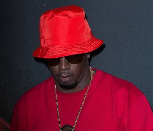 Sean Combs attends the Premiere of Riveting Entertainment s Chris Brown: Welcome To My Life at Regal LA Live: A Barco Innovation Center on June 6, 2017 in Los Angeles, California, USA USA 2017 the Premiere of Riveting Entertainment s Chris Brown: Welcome To My Life at Regal LA Live in Los Angeles, California, USA  Copyright: xMSUxStudiox