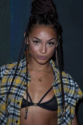 Amber Diamond attends the Premiere of Riveting Entertainment s Chris Brown: Welcome To My Life at Regal LA Live: A Barco Innovation Center on June 6, 2017 in Los Angeles, California, USA USA 2017 the Premiere of Riveting Entertainment s Chris Brown: Welcome To My Life at Regal LA Live in Los Angeles, California, USA  Copyright: xMSUxStudiox