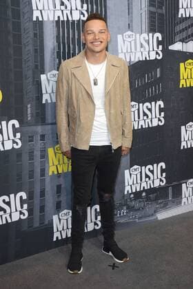 June 7, 2017 - Nashville, TN, USA - 07 June 2017 - Nashville, Tennessee - Kane Brown. 2017 CMT Music Awards held at Music City Center. Photo Credit: AdMedia Nashville USA - ZUMAa123 20170607_zaa_a123_071 Copyright: xTonyaxWisex