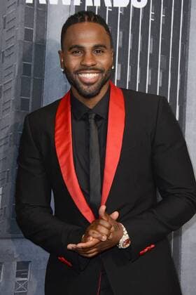 June 7, 2017 - Nashville, TN, USA - 07 June 2017 - Nashville, Tennessee - Jason Derulo. 2017 CMT Music Awards held at Music City Center. Photo Credit: AdMedia Nashville USA - ZUMAa123 20170607_zaa_a123_166 Copyright: xTonyaxWisex