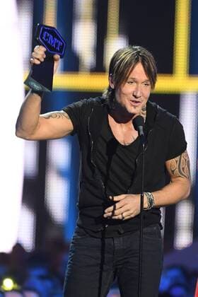 June 7, 2017 - Nashville, TN, USA - 07 June 2017 - Nashville, Tennessee - Keith Urban. 2017 CMT Music Awards held at Music City Center. Photo Credit: AdMedia Nashville USA - ZUMAa123 20170607_zaa_a123_375 Copyright: xLauraxFarrx