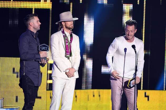 June 7, 2017 - Nashville, TN, USA - 07 June 2017 - Nashville, Tennessee - Brian Kelley, Tyler Hubbard, Florida Georgia Line. 2017 CMT Music Awards held at Music City Center. Photo Credit: AdMedia Nashville USA - ZUMAa123 20170607_zaa_a123_388 Copyright: xLauraxFarrx
