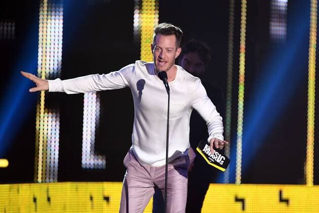 June 7, 2017 - Nashville, TN, USA - 07 June 2017 - Nashville, Tennessee - Brian Kelley, Tyler Hubbard, Florida Georgia Line. 2017 CMT Music Awards held at Music City Center. Photo Credit: AdMedia Nashville USA - ZUMAa123 20170607_zaa_a123_391 Copyright: xLauraxFarrx