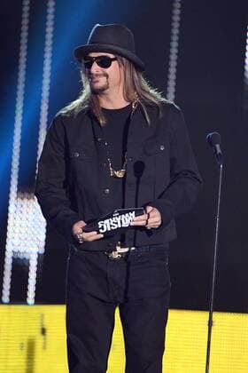 June 7, 2017 - Nashville, TN, USA - 07 June 2017 - Nashville, Tennessee - Kid Rock. 2017 CMT Music Awards held at Music City Center. Photo Credit: AdMedia Nashville USA - ZUMAa123 20170607_zaa_a123_514 Copyright: xLauraxFarrx