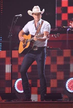 June 7, 2017 - Nashville, TN, USA - 07 June 2017 - Nashville, Tennessee - Jon Pardi. 2017 CMT Music Awards held at Music City Center. Photo Credit: AdMedia Nashville USA - ZUMAa123 20170607_zaa_a123_553 Copyright: xLauraxFarrx