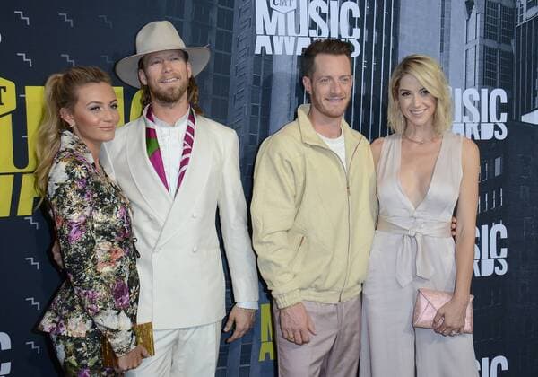 June 7, 2017 - Nashville, TN, USA - 07 June 2017 - Nashville, Tennessee - Brittney Marie Cole Kelley, Brian Kelley of Florida Georgia Line, Tyler Hubbard of Florida Georgia Line and Hayley Stommel Hubbard. 2017 CMT Music Awards held at Music City Center. Photo Credit: AdMedia Nashville USA - ZUMAa123 20170607_zaa_a123_654 Copyright: xTonyaxWisex
