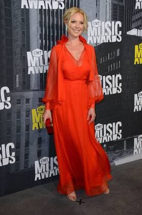 June 7, 2017 - Nashville, TN, USA - 07 June 2017 - Nashville, Tennessee - Katherine Heigl. 2017 CMT Music Awards held at Music City Center. Photo Credit: AdMedia Nashville USA - ZUMAa123 20170607_zaa_a123_677 Copyright: xTonyaxWisex