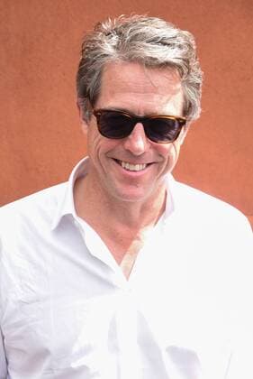 218365 Arnal-Degun Starface 2017-06-08 Paris France Internationaux de tennis de Roland-Garros.Hugh Grant et sa compagne Anna Elisabet Eberstein. Grant, Hugh  Copyright: xArnal-Degunx STAR_218365_002