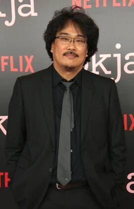 June 8, 2017 - New York, N.Y, USA - BONG JOON HO attends the Netflix New York Premiere of Okja .AMC Lincoln Square, NYC.June 8, 2017.Hammerstein Ballroom, NYC.Photos by , Globe Photos Inc. New York USA - ZUMAms4_ 20170608_zaa_ms4_025 Copyright: xSoniaxMoskowitzx