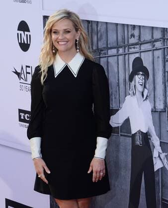 Actress Emma Stone arrives for American Film Institute s 45th annual Life Achievement Award tribute gala honoring actress Diane Keaton at the Dolby Theatre in the Hollywood section of Los Angeles on June 8, 2017.  LAP2017060818 JIMxRUYMEN