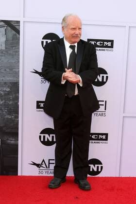 LOS ANGELES - JUN 8: Richard Dreyfuss at the American Film Institute s Lifetime Achievement Award to Diane Keaton at the Dolby Theater on June 8, 2017 in Los Angeles, CA  Copyright: xKathyxHutchinsx xIPAx xHutchinsxPhotox