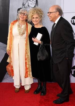 June 8, 2017 - Hollywood, CA, United States - 8 June 2017 - Los Angeles, California - Kathryn Grody, Carol Kane and Stephen Shadley. 2017 AFI Life Achievement Award Gala Honoring Diane Keaton held at the Dolby Theatre in Hollywood. Photo Credit: AdMedia Hollywood United States - ZUMAa123 20170608_zaa_a123_619 Copyright: xAdmediax