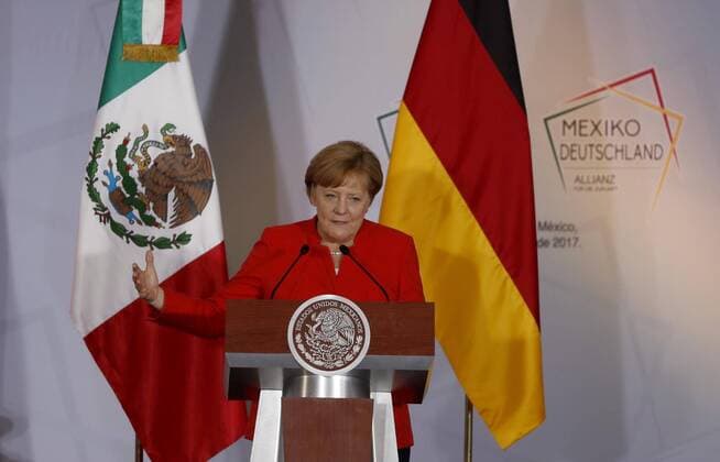 Merkel in Mexiko June 10, 2017 - Mexico - EUM20170610NAC03.JPG.CIUDAD DE MEXICO President Presidente-EPN Merkel.- La canciller de Alemania, Angela Merkel, durante la firma de cuatro convenios de colaboracion en materia economica con Mexico, el 10 de junio de 2017 en el Museo Interactivo de Economia. Foto: Agencia EL UNIVERSAL Luis Cortes EVZ Mexico  - ZUMAu78_ 20170610_zaf_u78_021 Copyright: xLuisxCortesx