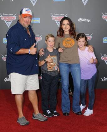 June 10, 2017 - Anaheim, CA, United States - 10 June 2017 - Anaheim, California - Larry The Cable Guy. Premiere of Disney Pixar s Cars 3 held at the Anaheim Convention Center in Anaheim. Photo Credit: AdMedia Anaheim United States - ZUMAa123 20170610_zaa_a123_160 Copyright: xBirdiexThompsonx