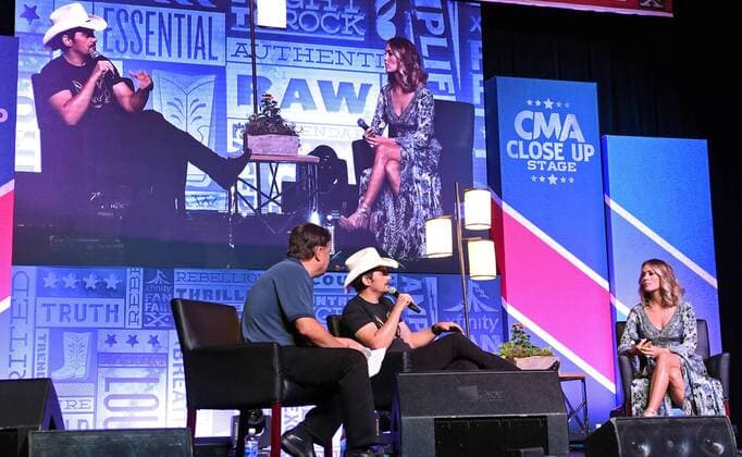 June 10, 2017 - Nashville, Tennessee, United States - 10 June 2017 - Nashville, Tennessee - Brad Paisley and Carrie Underwood appear on the CMA Close-Up Stage during the 2017 CMA Music Festival held at Music City Center. It was announced that Brad and Carried would be returning for the 10th year as host s of the CMA Music Awards to be held in November. Photo Credit: Laura Farr AdMedia Nashville United States - ZUMAa123 20170610_zaa_a123_008 Copyright: xLauraxFarr Admediax
