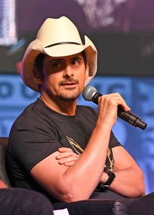 June 10, 2017 - Nashville, Tennessee, United States - 10 June 2017 - Nashville, Tennessee - Brad Paisley. Brad Paisley and Carrie Underwood appear on the CMA Close-Up Stage during the 2017 CMA Music Festival held at Music City Center. It was announced that Brad and Carried would be returning for the 10th year as host s of the CMA Music Awards to be held in November. Photo Credit: Laura Farr AdMedia Nashville United States - ZUMAa123 20170610_zaa_a123_011 Copyright: xLauraxFarr Admediax