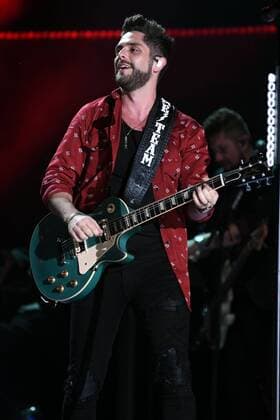 June 10, 2017 - Nashville, Tennessee, United States - 10 June 2017 - Nashville, Tennessee - Thomas Rhett. 2017 CMA Music Festival Nightly Concert held at Nissan Stadium. Photo Credit: Dara-Michelle Farr AdMedia Nashville United States - ZUMAa123 20170610_zaa_a123_423 Copyright: xDara-MichellexFarr Admediax
