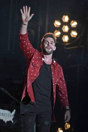 June 10, 2017 - Nashville, Tennessee, United States - 10 June 2017 - Nashville, Tennessee - Thomas Rhett. 2017 CMA Music Festival Nightly Concert held at Nissan Stadium. Photo Credit: Dara-Michelle Farr AdMedia Nashville United States - ZUMAa123 20170610_zaa_a123_467 Copyright: xDara-MichellexFarr Admediax