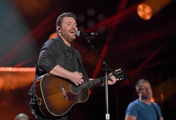 June 10, 2017 - Nashville, Tennessee, United States - 10 June 2017 - Nashville, Tennessee - Chris Young. 2017 CMA Music Festival Nightly Concert held at Nissan Stadium. Photo Credit: Laura Farr AdMedia Nashville United States - ZUMAa123 20170610_zaa_a123_524 Copyright: xLauraxFarr Admediax