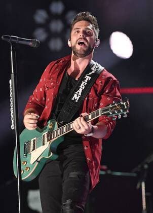 June 10, 2017 - Nashville, Tennessee, United States - 10 June 2017 - Nashville, Tennessee - Thomas Rhett. 2017 CMA Music Festival Nightly Concert held at Nissan Stadium. Photo Credit: Laura Farr AdMedia Nashville United States - ZUMAa123 20170610_zaa_a123_522 Copyright: xLauraxFarr Admediax
