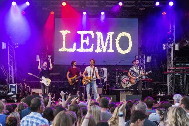 AUT, 2017-06-09; Kufstein unlimited_2017_Westoesterreichs groesstes Rock und Pop Festival-Tag 2 unter anderem mit der Band Flowrag, Lemo und der Songkontestgewinnerin LENA Meyer Landrut ; im Bild zu sehn der oesterreichische Songwriter und Saenger LEMO;