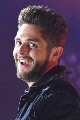 June 11, 2017 - Nashville, Tennessee, United States - 11 June 2017 - Nashville, Tennessee - Kelsea Ballerini, Thomas Rhett. 2017 CMA Music Festival Nightly Concert held at Nissan Stadium. Photo Credit: Dara-Michelle Farr AdMedia Nashville United States - ZUMAa123 20170611_zaa_a123_255 Copyright: xDara-MichellexFarr Admediax