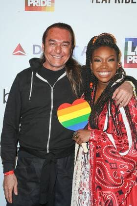 Nick Chavez und Brandy Norwood bei der Ankunft zum LA Pride Music Festival and Parade am 11.06.2017 in West Hollywood, Los Angeles LA Pride Music Festival and Parade 2017 in West Hollywood, Los Angeles 