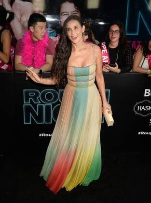 Demi Moore arrives on the red carpet at the New York Premiere of Sony s Rough Night presented by SVEDKA Vodka at AMC Lincoln Square Theater on June 12, 2017 in New York City.  NYP20170612908 DENNISxVANxTINE