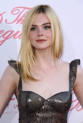 218490 AdMedia Starface 2017-06-12 CA Los Angeles Etats-Unis 12 June 2017 - Los Angeles, California - Elle Fanning. The Beguiled Premiere held at the Directors Guild of America.  Copyright: xAdMediax STAR_218490_011