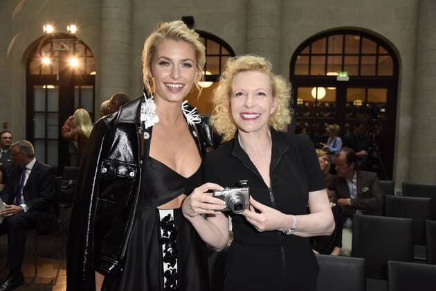 Bilder des Tages Lena Gercke, Sunnyi Melles Montblanc de la Culture Arts Patronage Award 2017 im Humboldt Carre in Berlin am 13.06.2017