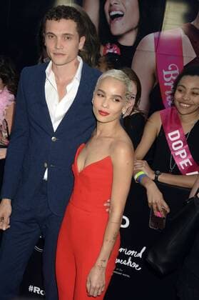 Karl Glusman mit Freundin Zoe Kravitz bei der Premiere des Kinofilms Rough Night Girls Night Out im AMC Loews Lincoln Square. New York, 12.06.2017 Foto:xD.xVanxTinex xFuturexImage