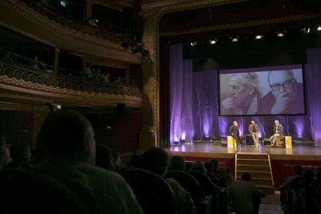 French-Greek producer Costa Gavras (R) and Spanish Alex de la Iglesia (L) speak before receiving the Luis Bunuel award during the 45th Huesca Film Festival at the Olimpia theater in Huesca, Aragon, Spain, 14 June 2017. Huesca Film Festival !ACHTUNG: NUR REDAKTIONELLE NUTZUNG!  Copyright: xJavierxBrotox HUE001 20170615-636330818501612577
