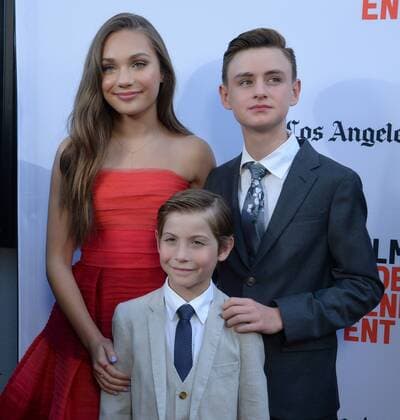 Cast members Maddie Ziegler, Jacob Tremblay and Jaeden Lieberher (L-R) attend the premiere of the motion picture dramatic thriller The Book of Henry at the ArcLight in Culver City, California on June 14, 2017. Storyline: A single mother discovers a scheme in her son s book to rescue a young girl from the hands of her abusive stepfather and sets out to execute the plan at any cost.  LAP2017061422 JIMxRUYMEN