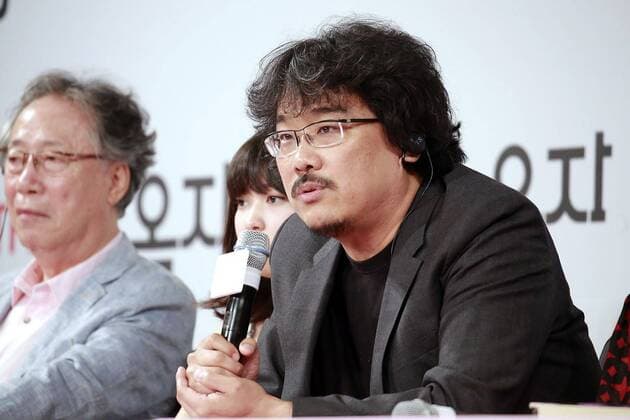 Joon-ho Bong attends the press conference to promote his new movie Okja in Seoul, Korea on 14th June, 2017.(China and Korea Rights Out)  2017061500604