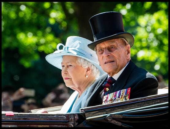 . 17 06 2017. London, United Kingdom. Trooping the Colour. Her Majesty Queen Elizabeth II and Prince Philip travel along the Mall in an open top carriage during the Trooping the Colour.  xPetexMaclainex xi-Imagesx IIM-15402-0026