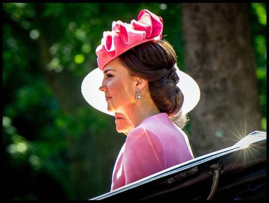 . 17 06 2017. London, United Kingdom. Trooping the Colour. Kate Middleton, the Duchess of Cambridge; Camilla and Prince Harry travel along the Mall in an open top carriage during the Trooping the Colour.  xPetexMaclainex xi-Imagesx IIM-15402-0043