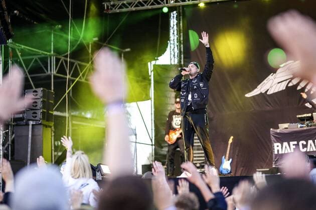RAF Camora live auf dem Love Music Festival 2017 im Elbauenpark. Magdeburg, 16.06.2017 Foto:xM.xPatzigx xFuturexImage