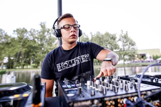 AirDice live auf dem Love Music Festival 2017 im Elbauenpark. Magdeburg, 16.06.2017 Foto:xM.xPatzigx xFuturexImage