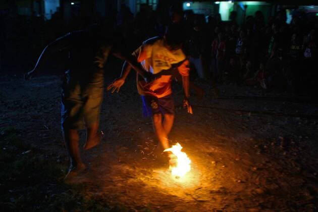 Indonesia: The fireball football Sepak bola api, or the fireball game is a unique game Indonesians play to welcome the month of Ramadan. It’s a lot like football only they have to kick a flaming fireball.  SholaitaxIriawan