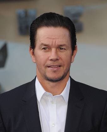June 19, 2017 - London, England, United Kingdom - Mark Whalberg attends the Global Premiere of Transformers : The Last Knight at Leciester Square. London United Kingdom - ZUMAs147 20170619_zap_s147_029 Copyright: xFerdausxShamimx