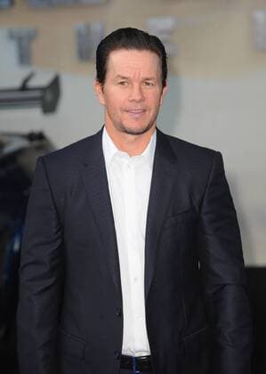June 19, 2017 - London, England, United Kingdom - Mark Whalberg attends the Global Premiere of Transformers : The Last Knight at Leciester Square. London United Kingdom - ZUMAs147 20170619_zap_s147_028 Copyright: xFerdausxShamimx